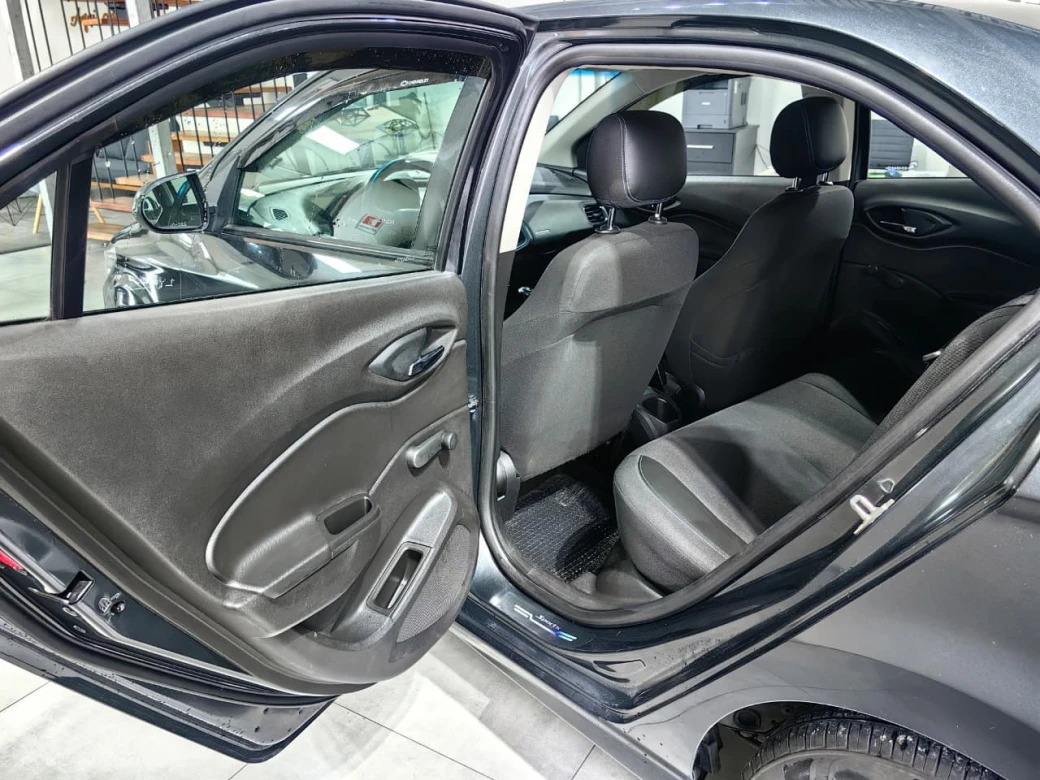 imagen 0 de vehiculo con id 2093